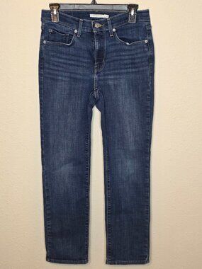 Levi's Classic Straight Women's Denim Jeans, Size 4